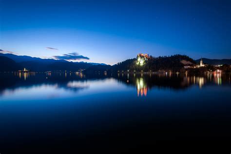 lake-bled-night - TRAVELSLOVENIA.ORG – All You Need To Know To Visit Slovenia