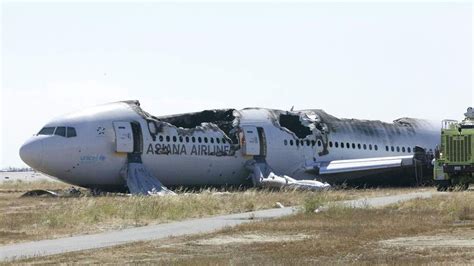 Asiana Crash: Boeing 777 System 'Too Complex' | US News | Sky News