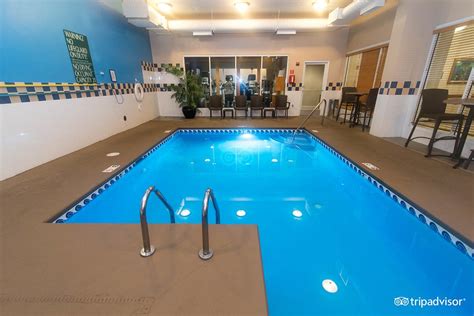 HILTON GARDEN INN CHARLOTTE UPTOWN $104 ($̶1̶4̶2̶) - Updated 2021 ...