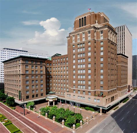 Courtyard Downtown Houston Hotel Exterior | The state-of-the… | Flickr