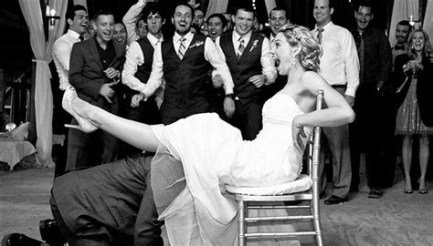 15 American Wedding Traditions That Have Shocking Origins