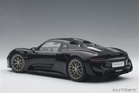 Porsche 918 Spyder Weissach Package (Basalt Black Metallic) | AUTOart