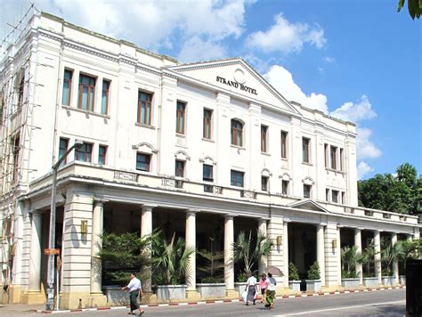 STRAND HOTEL - YANGON