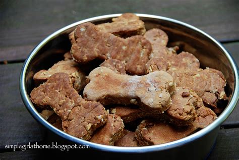 Super Easy Peanut Butter Oatmeal Dog Treats