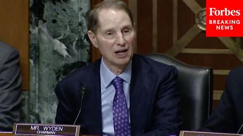 Ron Wyden Leads First Senate Finance Committee Of The New Congress - YouTube