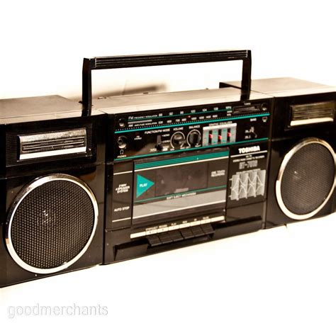 Vintage Boom Box Cassette Tape Player Recorder Radio