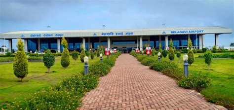 Ground Handler at VOBM Airport, Belgaum Airport, IXG Airport, India - VVIP - Flight