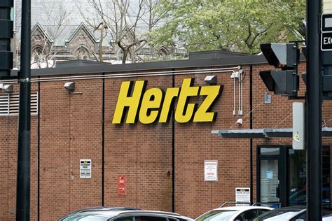 Hertz Offers Nearly 700,000 Rental Cars for Bargain Sales Out of ...