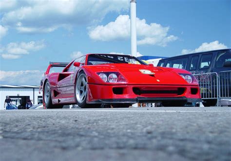 1989 Ferrari F40 LM Guide: History, Specifications, & Performance