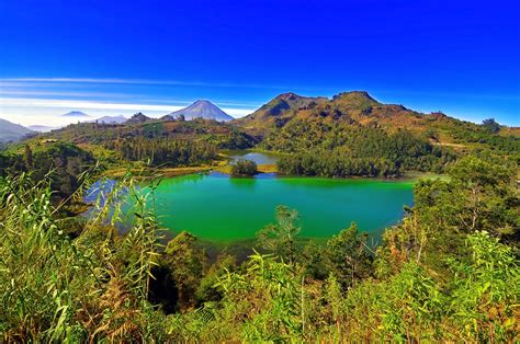 The Landscape of Dieng Plateau by Rayhan Cygnus - Photo 17774943 / 500px