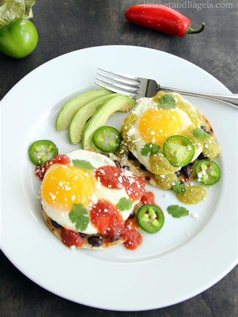 Huevos Divorciados | Recipe (With images) | Delicious healthy recipes, Vegetarian recipes, Food