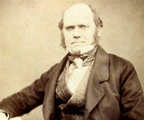 Charles Darwin Biography - Facts, Childhood, Family Life & Achievements