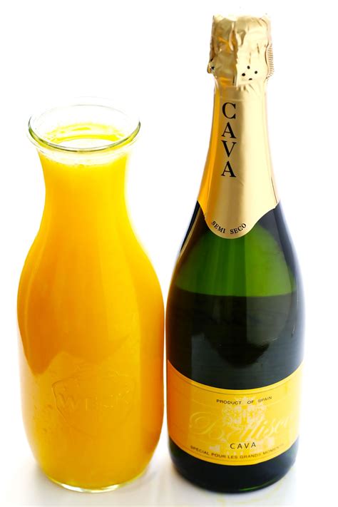 Learn how to make mimosas with this classic mimosa recipe! Plus, tips on how to make a pitcher ...