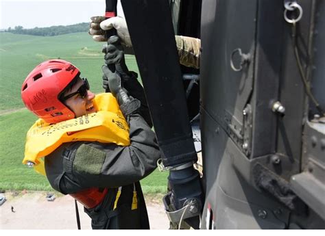 IOWA NATIONAL GUARD UNITS TEAM UP FOR RESCUE TRAINING - KSCJ 1360