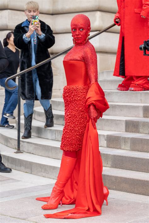 Doja Cat Paints Paris Fashion Week Red With Her OTT Outfit