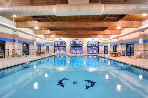 HOLIDAY INN SOUTHGATE - HERITAGE CENTER $99 ($̶1̶0̶5̶) - Updated 2018 Prices & Hotel Reviews ...