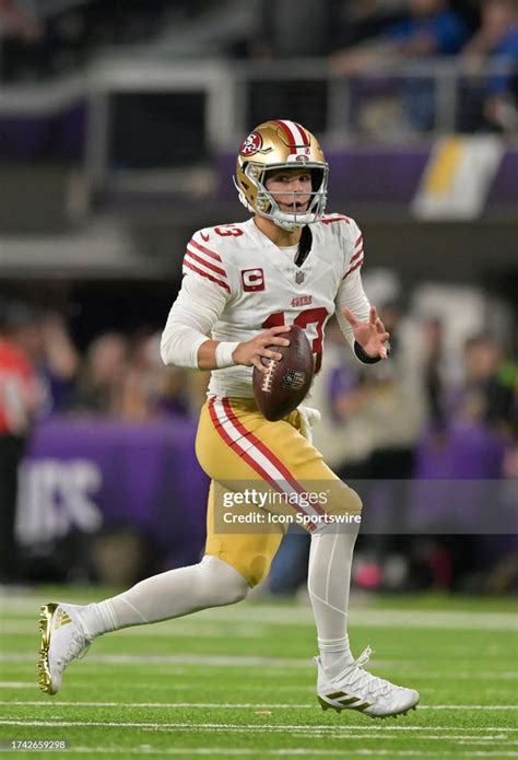 Amy Neal Buzz: San Francisco 49ers Quarterback 2023