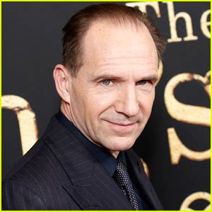 Ralph Fiennes Reveals If He Would Return as Lord Voldemort in More ...