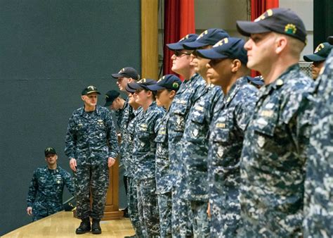 Sailors recognized for acts of heroism on USS Fitzgerald - USMC Life