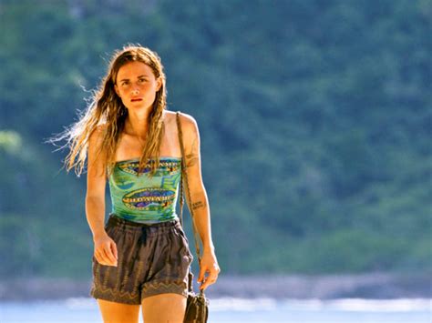 Who Is Cassidy Clark? Facts About ‘Survivor’ Contestant – Hollywood Life