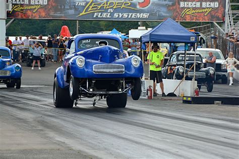 Traditional Rods, Vintage Drag Racing and the Ever-Popular Cacklefest ...