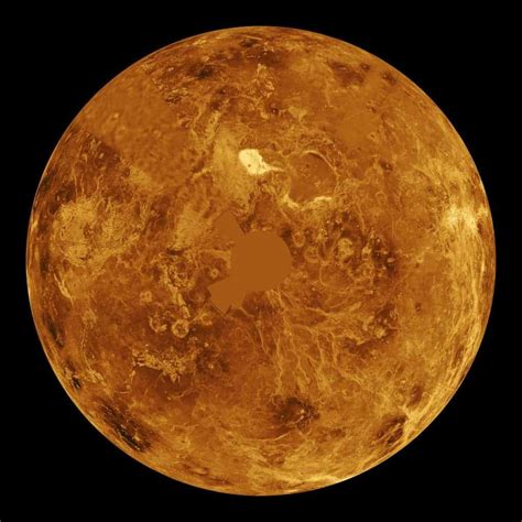 Study dismisses possibility of life in the clouds of Venus