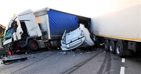 Truck Accident Attorney New Mexico: The Best Las Cruces 18 Wheeler Accident Lawyer