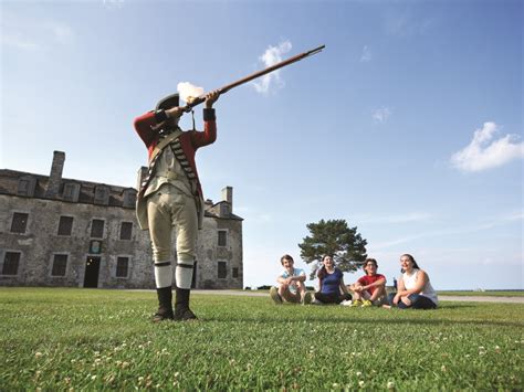 Old Fort Niagara (Must-See Historical Site in Niagara Falls)