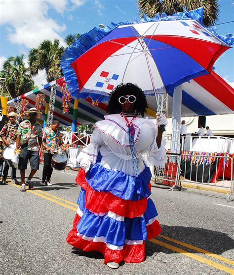 Carnaval dominicano, síntesis de la música y la imaginación popular del ...