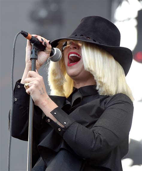 Sia's "Unstoppable" Lyrics Are Jam-Packed With Female Empowerment