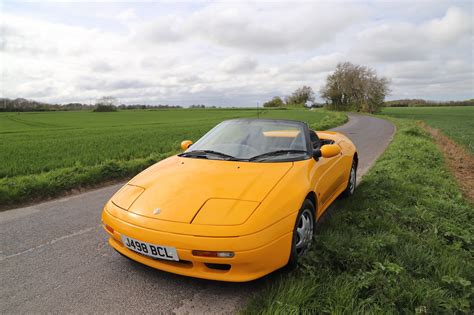 Lotus Elan SE Turbo M100, 1992 (December). AIR CONDITIONING. Stunning example in this iconic ...