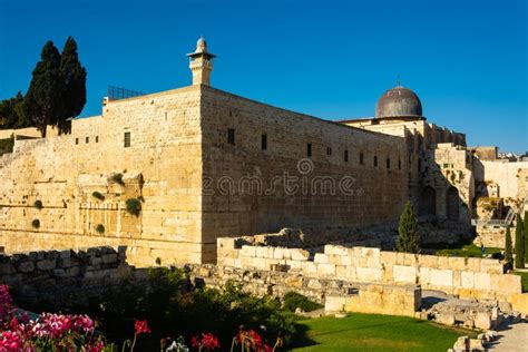 Jerusalem holy places stock image. Image of minaret - 154773469