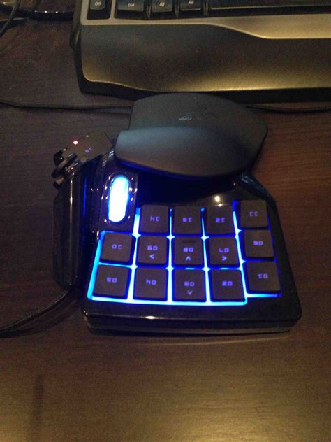 Razer Nostromo Review // TechNuovo.com