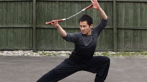 Bruce Lee Nunchaku For Beginners - Kung Fu Nunchucks Tutorial - YouTube