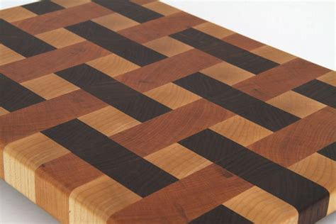 Stunning Handcrafted Wood Cutting Board - End Grain - Woven