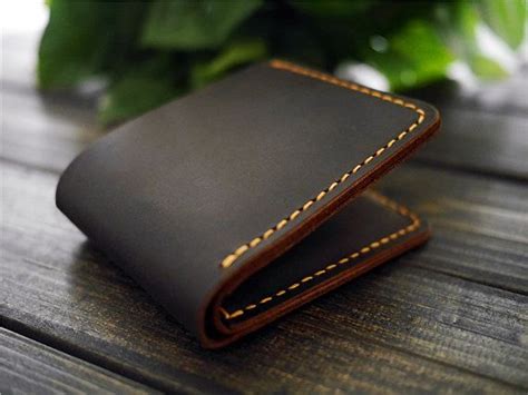 Mens Leather Wallets by Fatecarry Overseas, Mens Leather Wallets from Agra | ID - 3621784