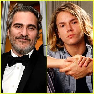 Joaquin Phoenix Named His Newborn Son After His Late Brother River ...