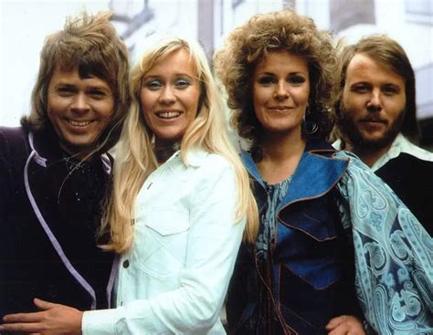 Vintage Photos Show the Styles of Swedish Europop Group ABBA During the 1970s - Rare Historical ...