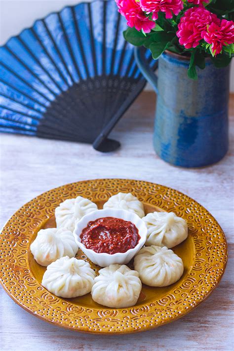 Steamed Veg Momo Recipe | Vegan Dumplings Recipe [Video] | Recipe | Vegan dumpling recipe ...