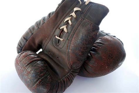 Leather glove, Leather, Boxing gloves