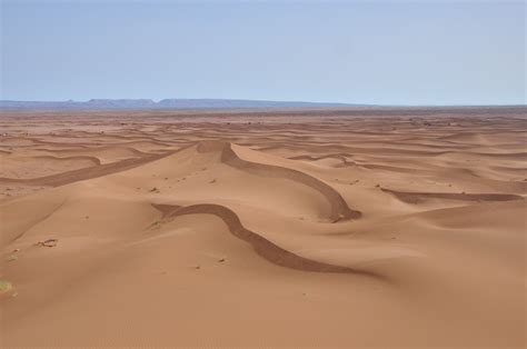 Sahara Desert landscape photo - Wanderglow - Wanderglow