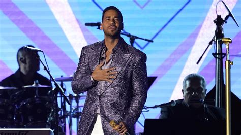 Romeo Santos reunites with Aventura for final tour; Valley date announced