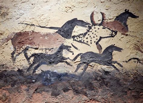 Pin by Рим Мирвам on ХУДОЖНИКИ 30 000 лет до н.э | Lascaux cave ...