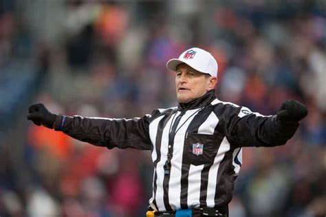 What Happened To Ed Hochuli? (Complete Story)