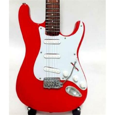 Dire Straits Tribute Miniature Guitar