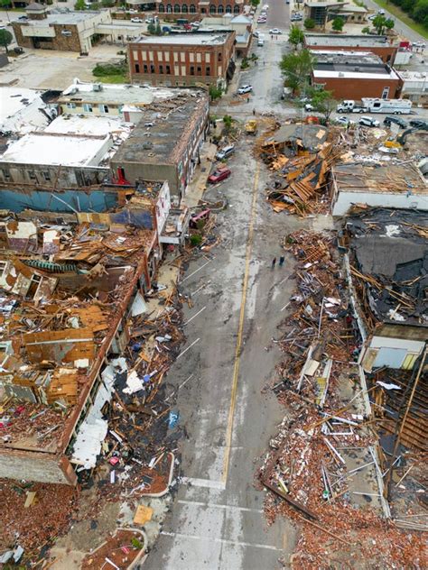 Sulphur, Oklahoma tornado damage the worst Gov. Stitt has seen