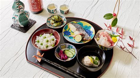 Unpacking the marvelous harmony of Japanese tableware - The Japan Times