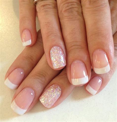 Clean French style. #frenchnails #frenchmanicuredesign | Vernis à ongles, Manucure gel, Idées ...