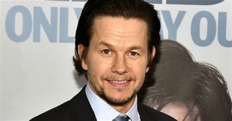 Mark Wahlberg Addresses Pardon Request - CBS Boston