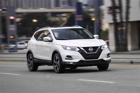 Nissan ROGUE SPORT 2022 User Guide - Auto User Guide